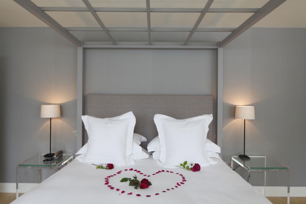 Barnsley House Hotel Ampney Crucis Room photo